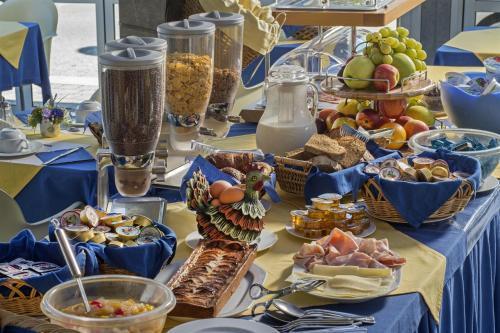 Hotel Minerva Lignano Sabbiadoro Ngoại thất bức ảnh